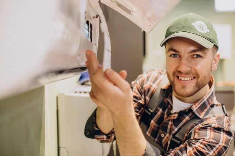 Voltagem do ar-condicionado: por que a maioria é 220v?