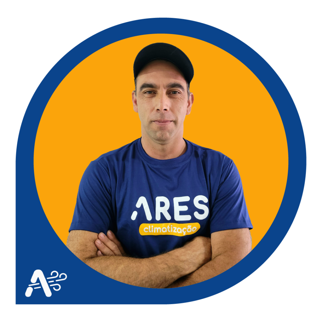 Leandro - Equipe de uma empresa de ar condicionado em Curitiba